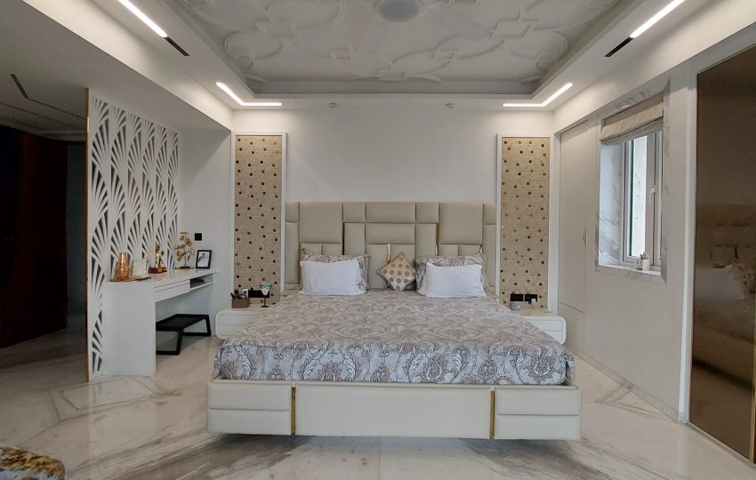 No Mirrors Bedroom Design