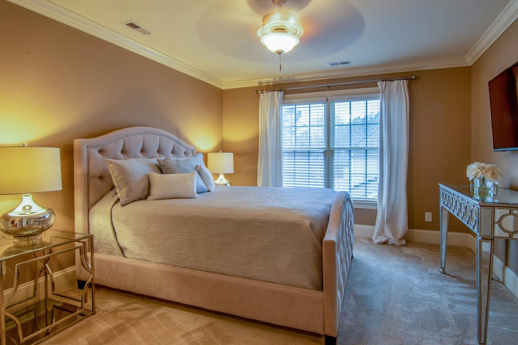Vastu Shastra Interior Design for a Balanced & Prosperous Home in 2025 3 pexels curtis adams 1694007 3773577